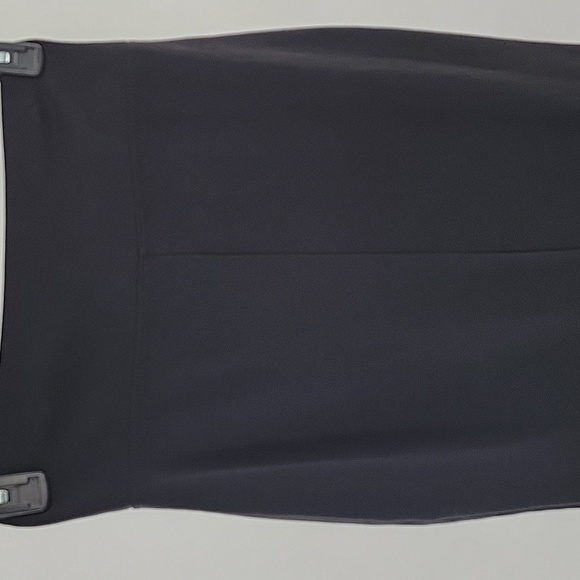 Elegant Black Women's Skirt - Picture 12 of 15